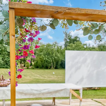 Prázdninový dům Charmante Maison A La Campagne